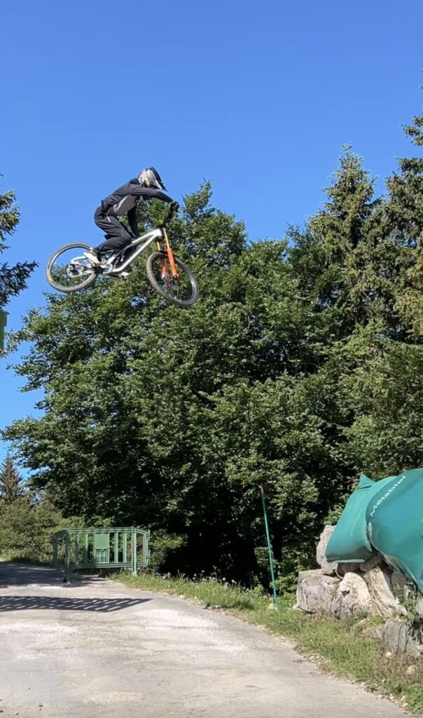Thomas McArthur 1st Road Gap - Coupe de France Metabief 2026