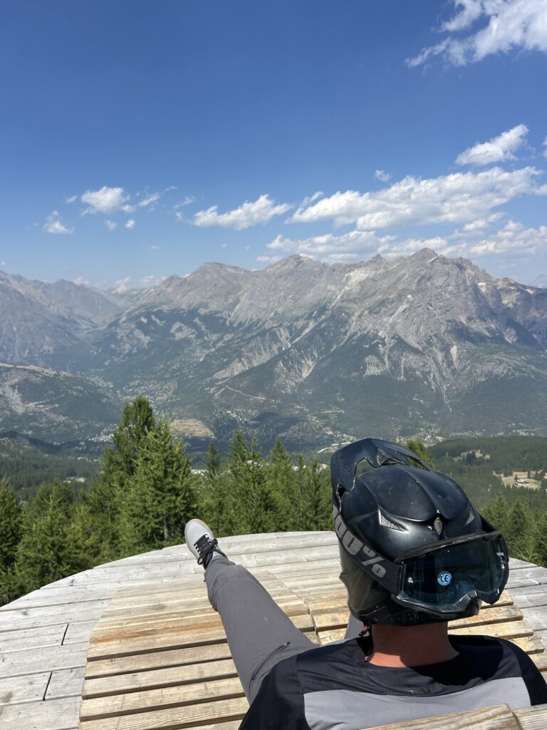 Viewpoint seat at Puy Saint Vincent